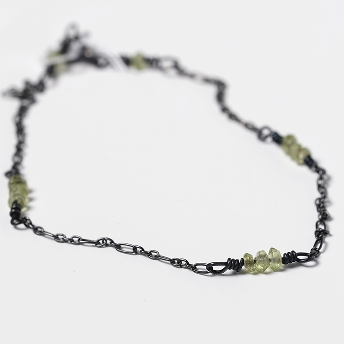 sølvkæde med peridot